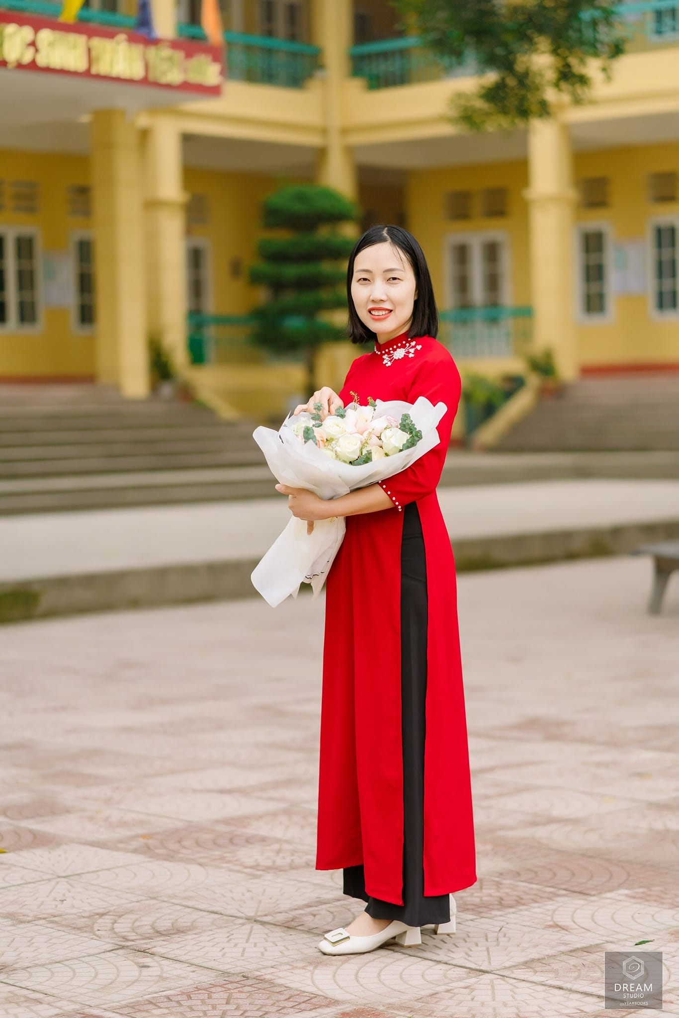 Cô Nguyễn Thùy Ninh - GV môn Sinh học